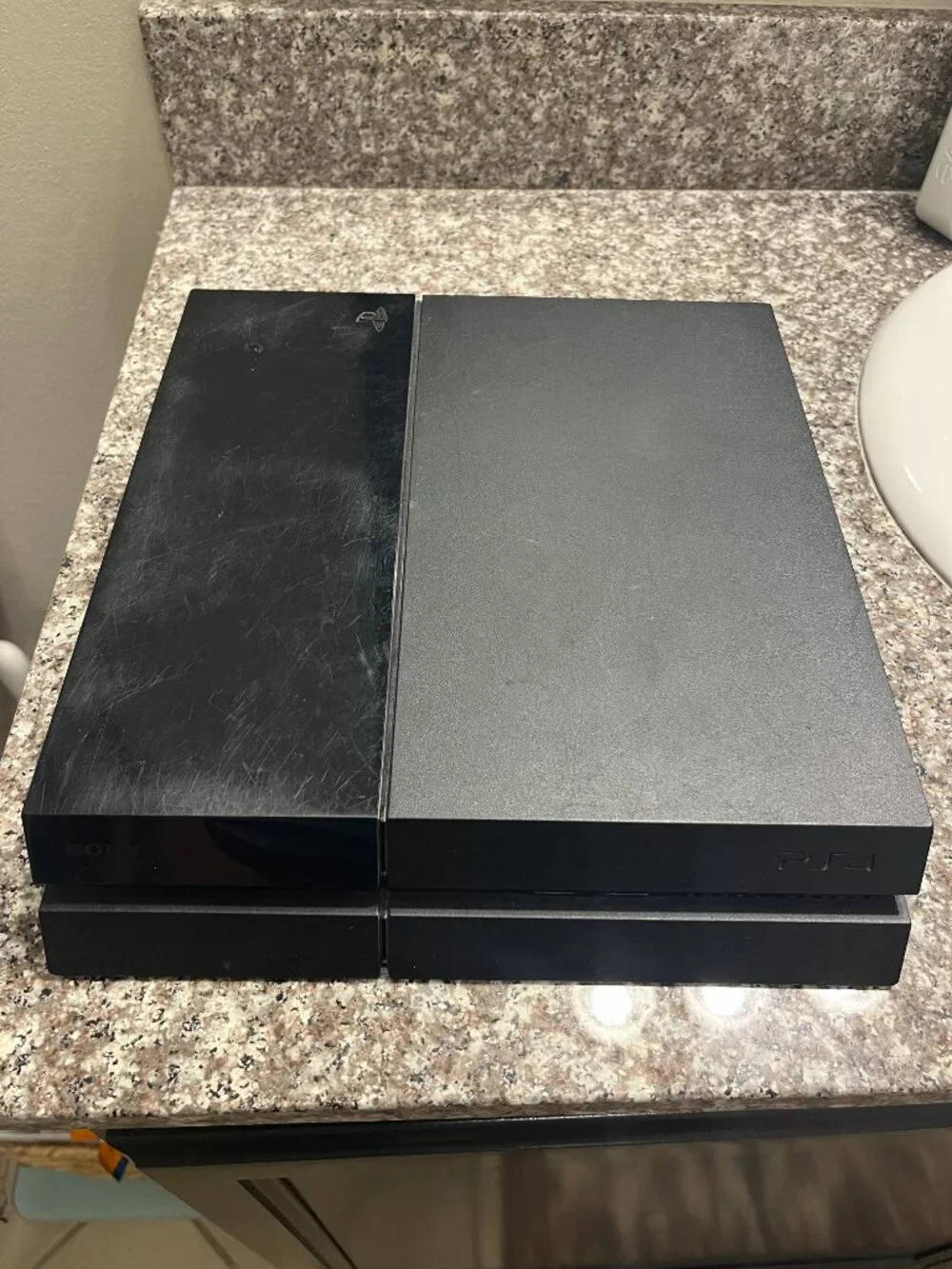 PS4 500 GB with 2 controllers and assorted games